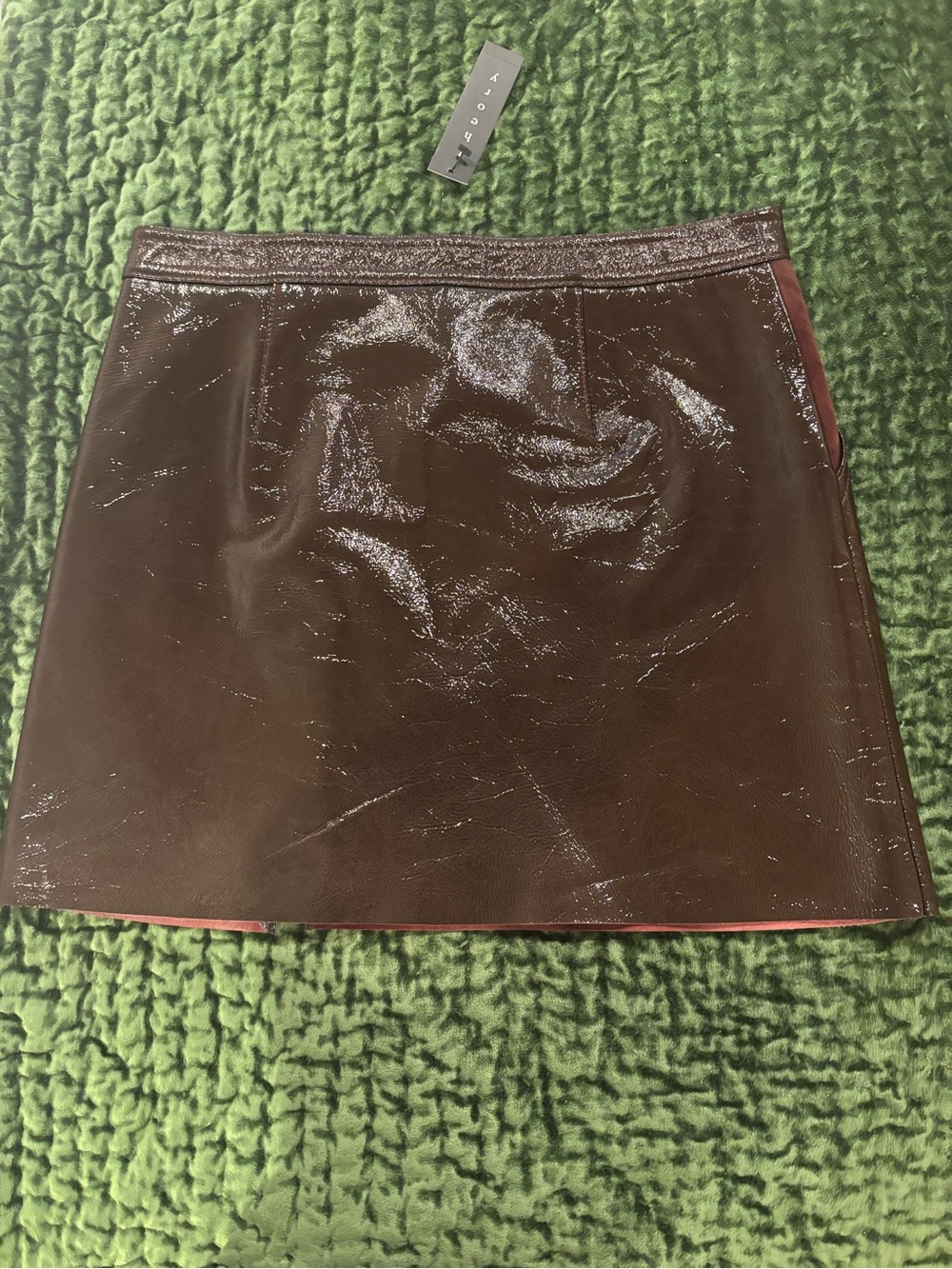 NWT Theory Berdin Polished
Leather Mini Skirt SZ 2 - Picture 5 of 11